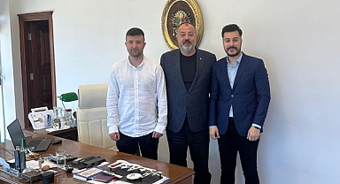 Genç Ziraat Mühendisleri, Selçuk Semizoğlu'nu ziyaret etti