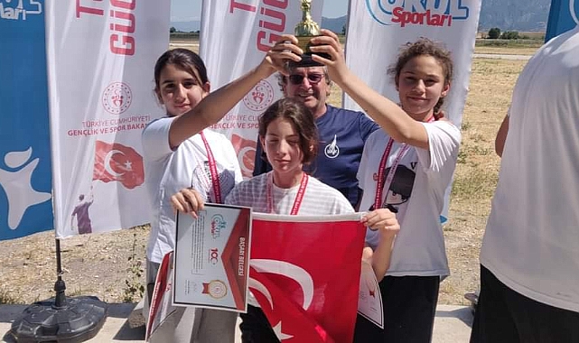 Hava sporlarında Türkiye ikinciliği!