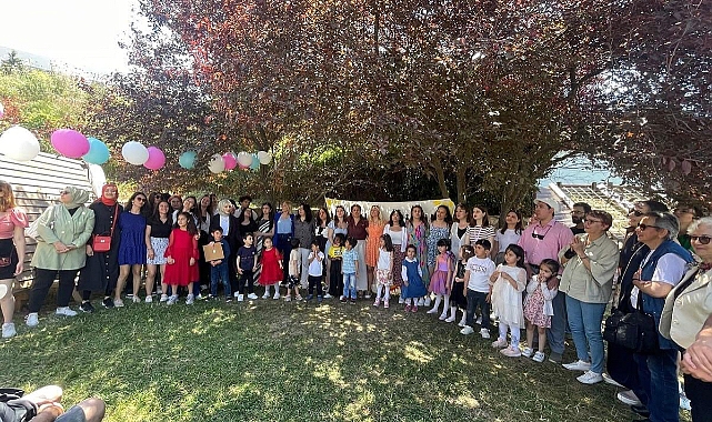 İskenderoğlu miniklerin mezuniyetine katıldı