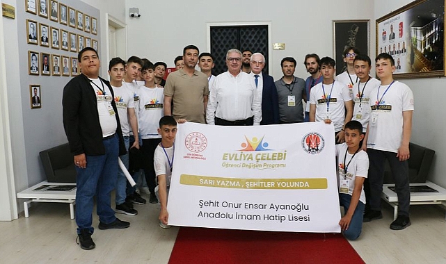 Kastramonulu değişim öğrencilerinden Başkan Atılgan'a ziyaret