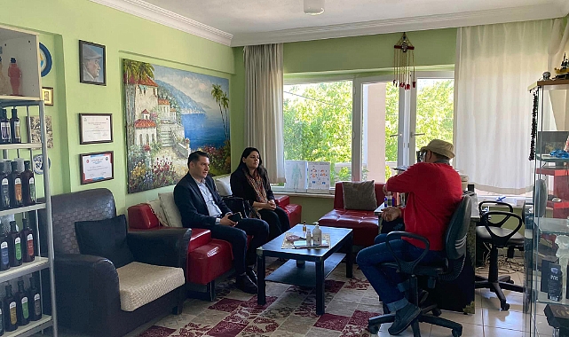 Kaymakam Göktaş ve eşi ziyaretlerde bulundu