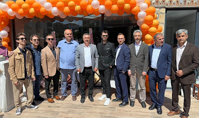Mesut Bayram, "Tanece" işletmesinin açılışını katıldı