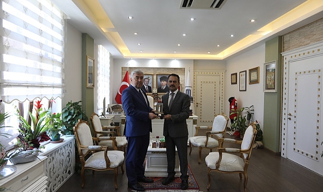 Müdür Kahraman'dan Vali Aktaş'a ziyaret