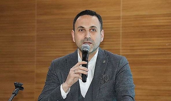 Naim Makas: Çanakkale Belediye Başkanı'nı samimiyete davet ediyoruz!