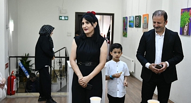‘’Sevgiye Dair’’ açılışını yaptı
