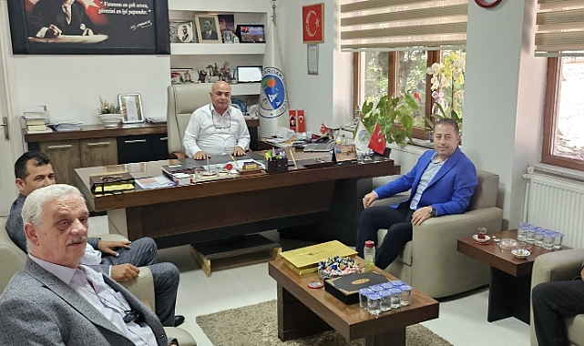 Ünal Özcan’dan tebrik ziyareti