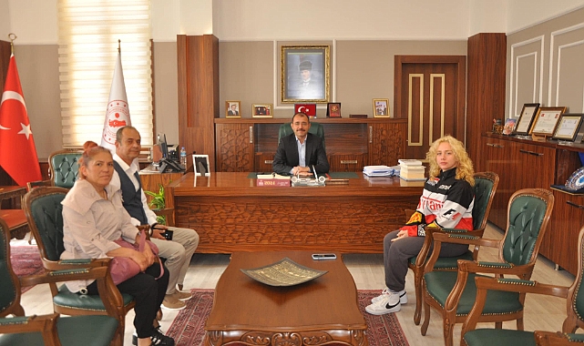 Yağmur Karanfil, Kaymakam Dolu'yu ziyaret etti