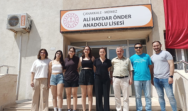 Ali Haydar Önder Anadolu Lisesi'ne ödülleri takdim edildi