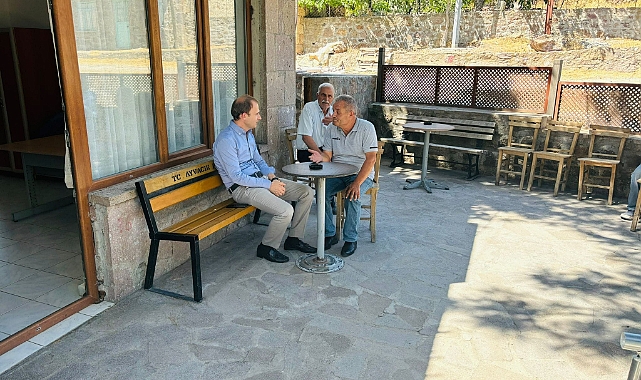Ayvacık Kaymakamı Salih Sak, Büyükhusun köyü 'nü ziyaret etti
