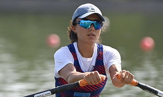 Bakan Aşkın Bak’tan Elis Özbay için tebrik mesajı