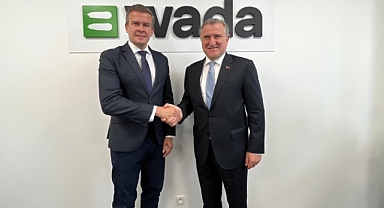 Bakan Aşkın Bak, WADA Başkanı Witold Bańka ile görüştü