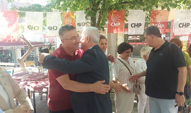 CHP Ayvacık İlçe Örgütü bayramlaşma töreninde partililer ve halk bir araya geldi