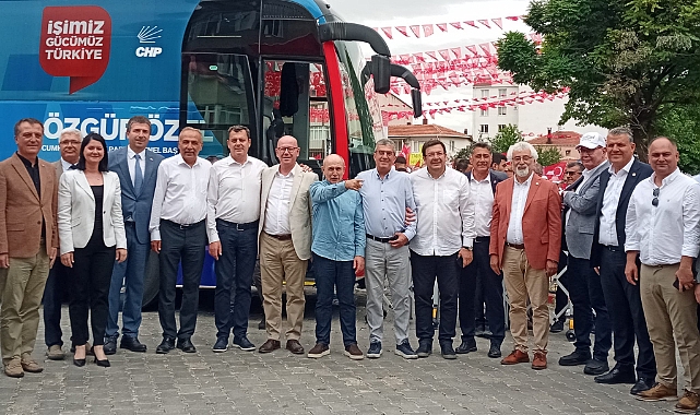 CHP Genel Başkanı Özgür Özel, Tekirdağ-Hayrabolu Buğday mitinginde çiftçilerle bir araya geldi
