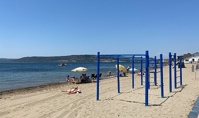 Denizler doldu, kordon boşaldı