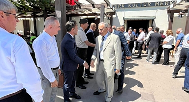 Gelibolu Belediyesi ‘de bayramlaşma