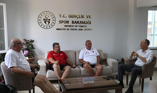 Hentbol kampı Çanakkale’de sürüyor