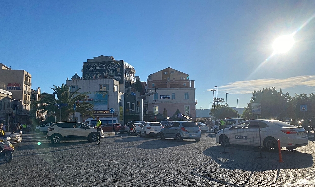 İskele Meydanı araç trafiğine kapatıldı