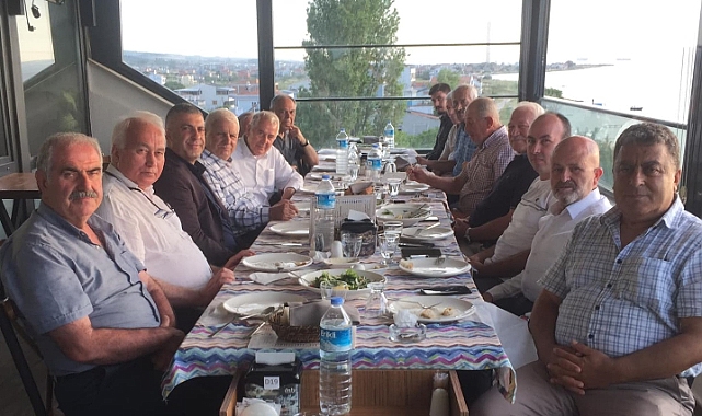 Kulisler bunu konuşuyor; istediğini yiyebilirsin masasında alkol yasak