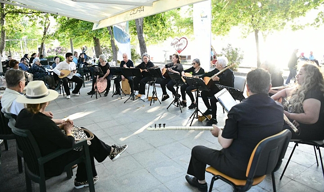 Kepez'de müzik gecesi