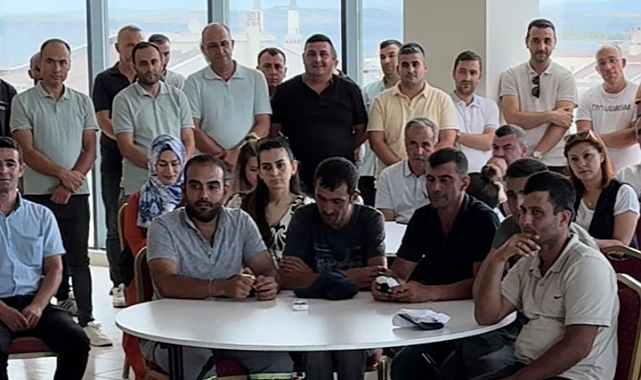 Lâpseki Belediyesi'nden bayramlaşma etkinliği