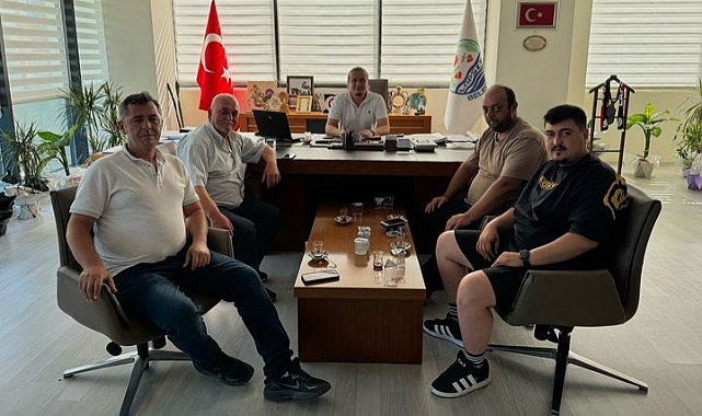 Lapseki Deveciler Derneği üyelerinden Başkan Atilla Öztürk'e ziyaret