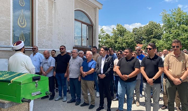 Musa Göktaş, Çakıroba köyü'nden Kadriye Kılıç'ın cenaze namazına katıldı