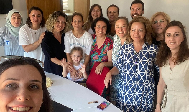 Sevil Albay yeni yaşını kutladı