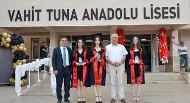 Vahit Tuna’da mezuniyet coşkusu