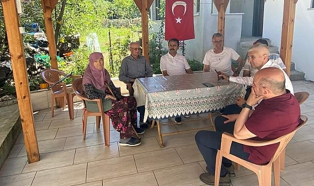 Vali Aktaş ve Kaymakam Nebioğlu şehit Ercan Kurt'un ailesini ziyaret etti