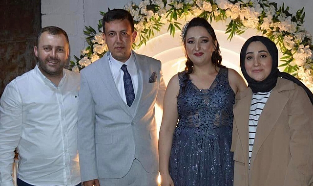 Yüksel, sevdiklerinin mutlu günlerinde yer aldı