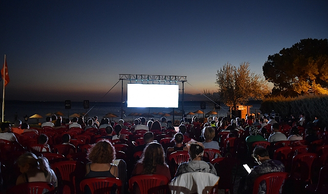 Açık Hava Sinema Geceleri “Petrol Kralları” ile sona erdi