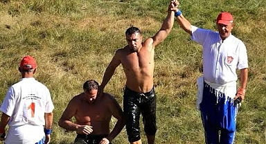 Bakan Aşkın Bak, Yusuf Can Zeybek için tebrik mesajı yayımladı