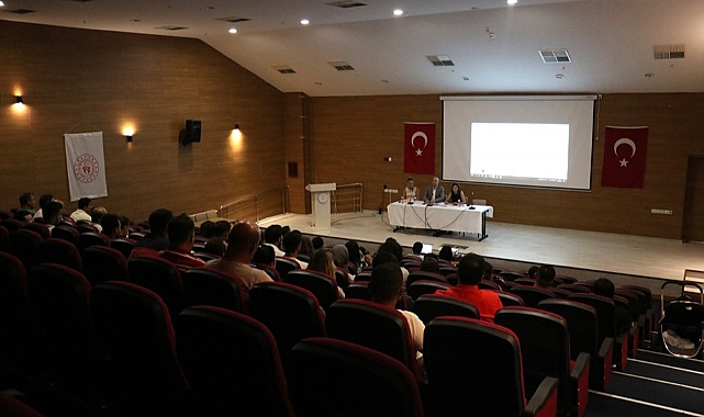 Çanakkale'de GSB spor okulları ve engelsiz spor okulları toplantısı gerçekleştirildi