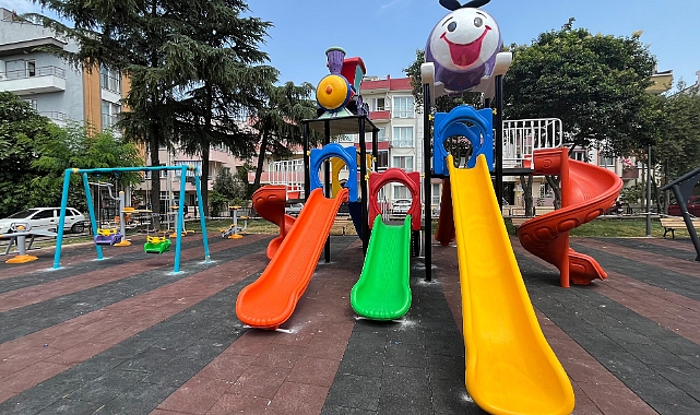Çanakkale'de parklarda yenileme çalışması