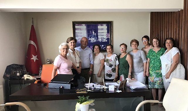 CHP Bozcaada Kadın Kolları yönetiminden başkana ziyaret