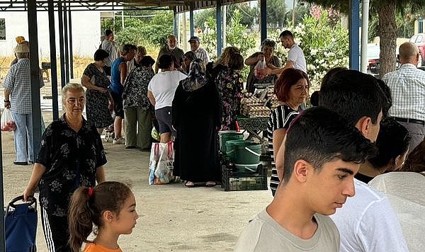 Dalyan Semt Pazarına yoğun ilgi