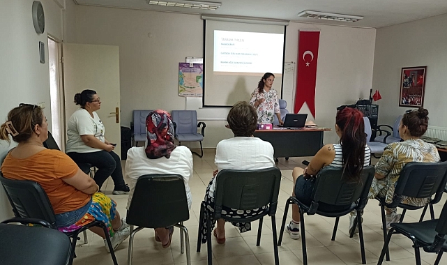 Eceabat'ta kanser taramaları hakkında farkındalık eğitimi