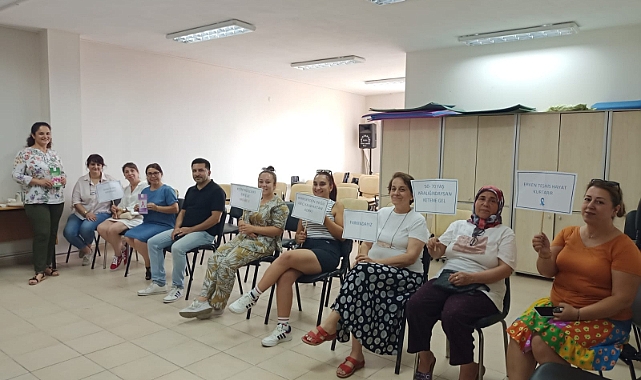 Eceabat Toplum Sağlığı Merkezi , kanser taramaları ve farkındalık eğitimi verdi