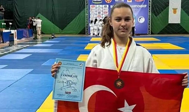 Ecem Özden, Balkan Judo Şampiyonası’nda üçüncü!