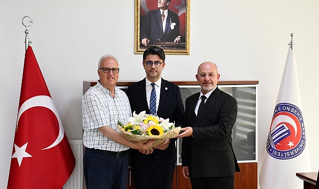 Eğitim Fakültesi’nde devir teslim töreni