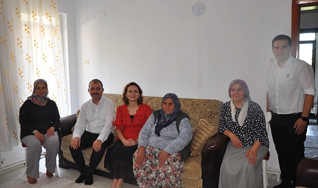 Erdinç Dolu ve Eşi Şenay Yerli Dolu, şehit ailelerini ziyaret etti
