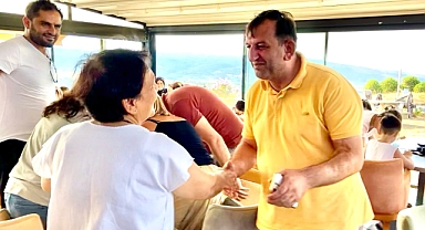 Gökçeada'da aşure ikramı etkinliği