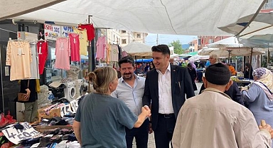 Göktaş, esnaflara veda ziyaretinde bulundu