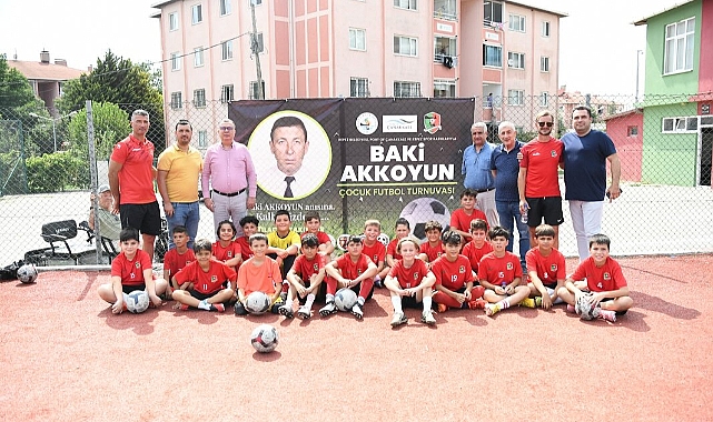 Kepez'de Baki Akkoyun Anısına Çocuk Futbol Turnuvası başladı