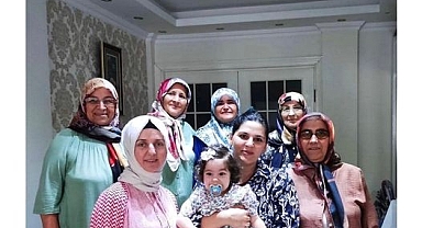 Nazan Göktaş, şehit anneleri ve Özbek ile Akgün ailelerini kaymakamlık konutunda ağırladı
