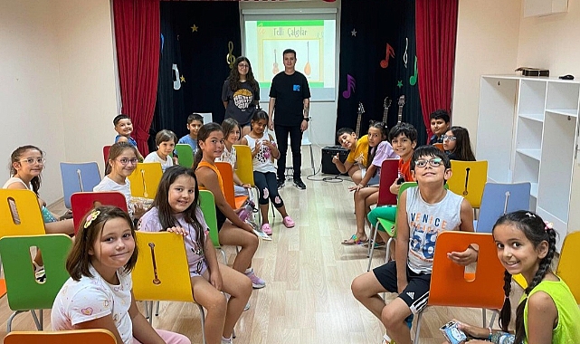"Neşeli Çalgılar" atölyesi gerçekleştirildi