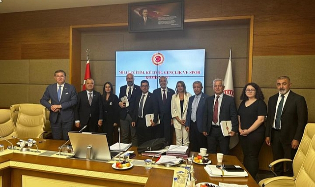 Öğretmenlik Meslek Kanunu Teklifi mecliste görüşüldü