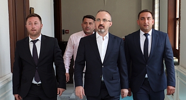 Turan, Ayvacık AK Parti heyetini ağırladı ve yatırımları görüştü