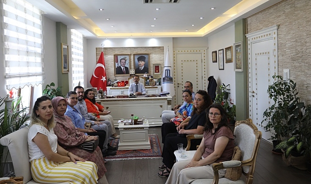 Vali Aktaş ziyaretçilerini ağırladı