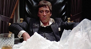 "Yaralı Yüz: Al Pacino'nun ikonik performansı"